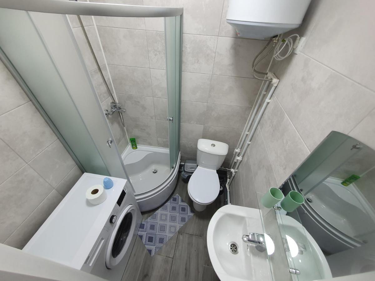 Central Park Apartment Chisinau Ngoại thất bức ảnh